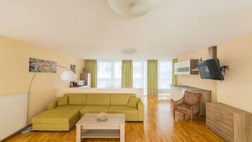 Apartment, 2 Bedrooms | In-room safe, desk, iron/ironing board, free cribs/infant beds