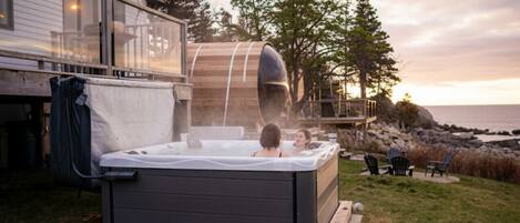 Baignoire à remous extérieure