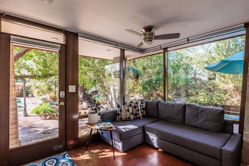 Studio Guesthouse In Resort Setting