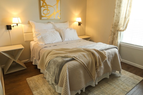 2 quartos, ferros/tábuas de passar roupa, Wi-Fi, roupa de cama