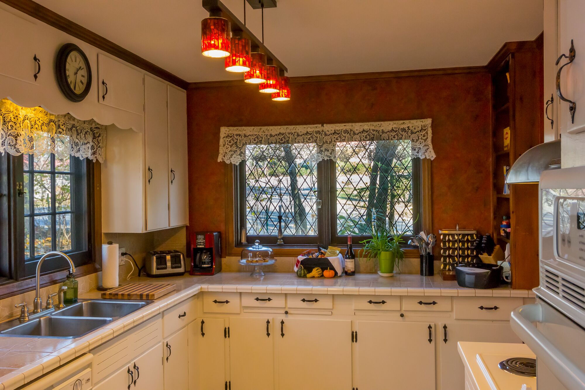 Castle on Glen, a royal adventure