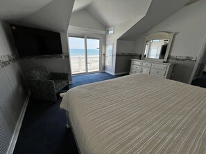 2nd level Master Bedroom with an ocean view. - Ocean Lakes, Ocean Front! Great Views of The Beach!
NO HOST OR CLEANING FEES!! (MYRTLE BEACH)