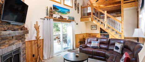 Télévision, cheminée