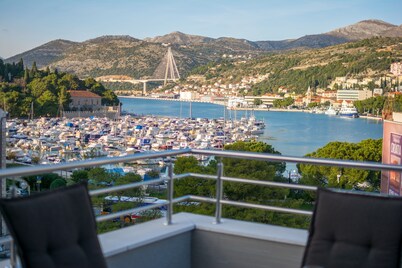 Marela seaside Dubrovnik central location appartment