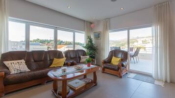 TV, computer monitors, printers