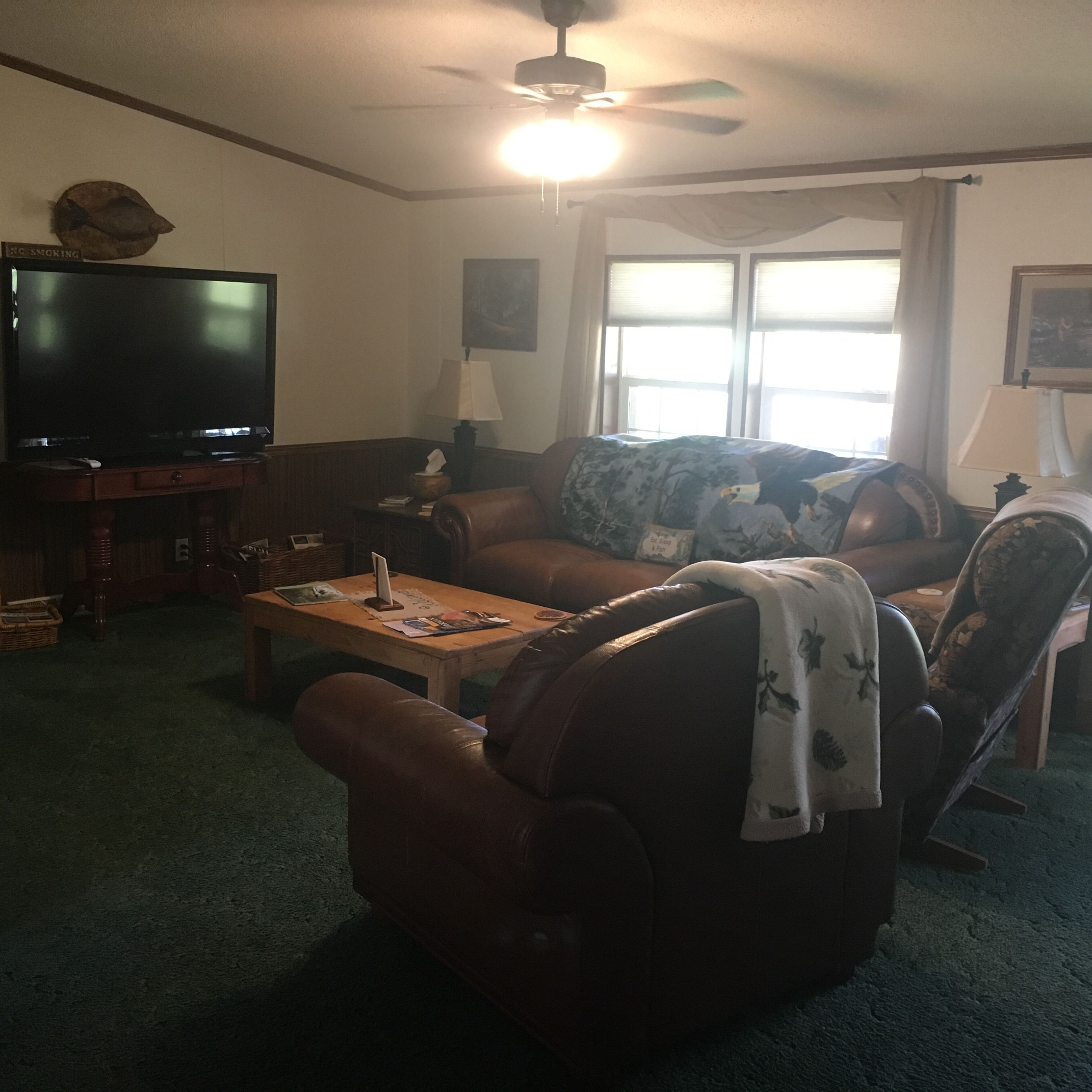 THE RIVERBEND RETREAT--A White River Fishing Cabin