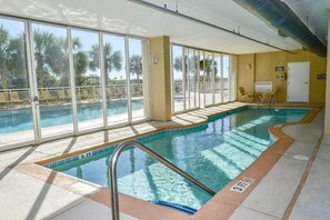 Indoor pool - 15% off 3-7 thru Dec. 2 bedroom 2 bath oceanfront condo. 3 night min. (North Myrtle Beach)