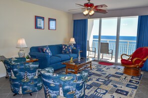 TV, DVD player - 15% off 3-7 thru Dec. 2 bedroom 2 bath oceanfront condo. 3 night min. (North Myrtle Beach)