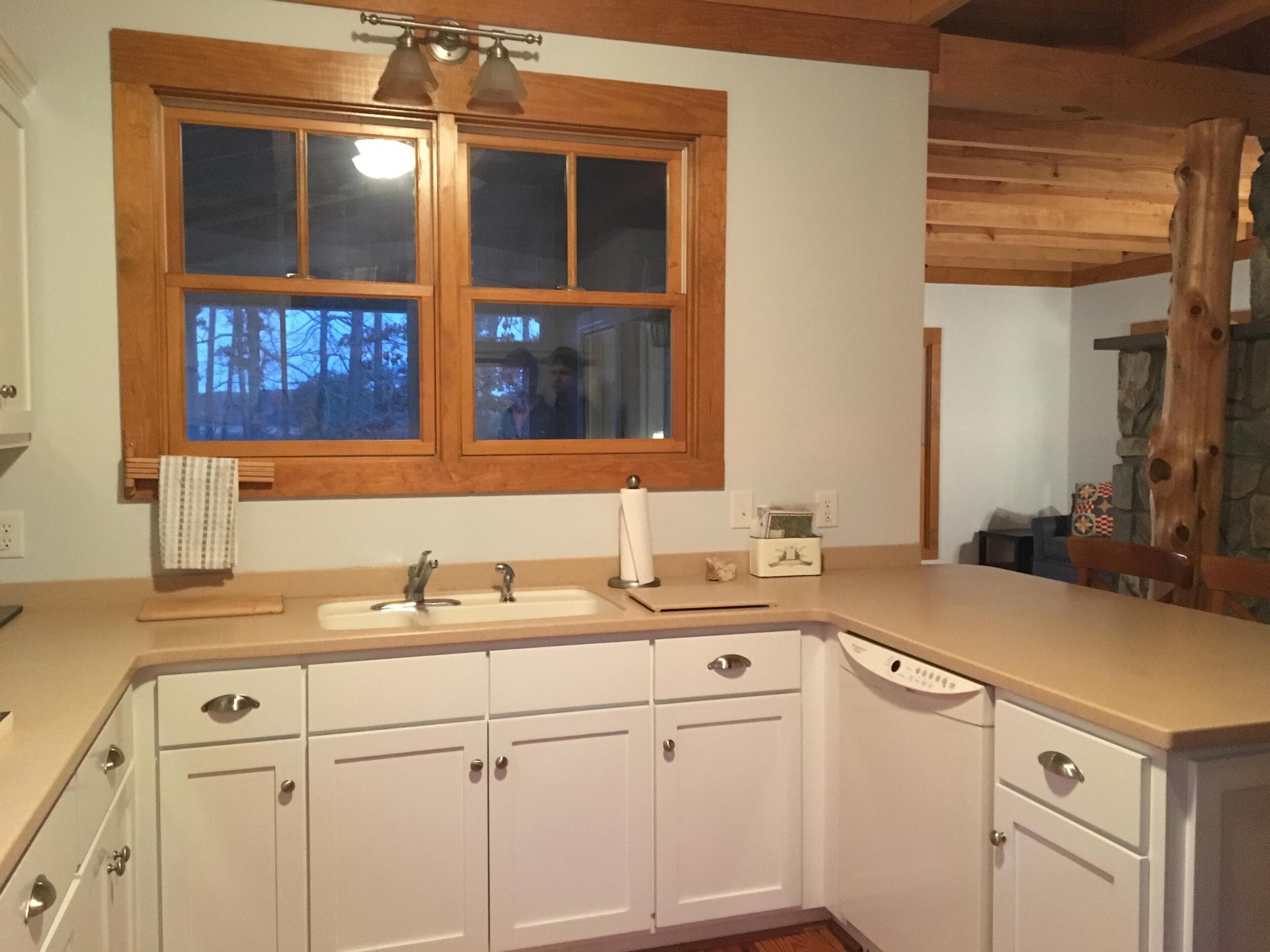 Beautiful Clarks Hill Lakefront Cabin/ J. Strom Thurmond Lake