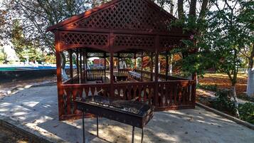 Área de parrilladas y picnic