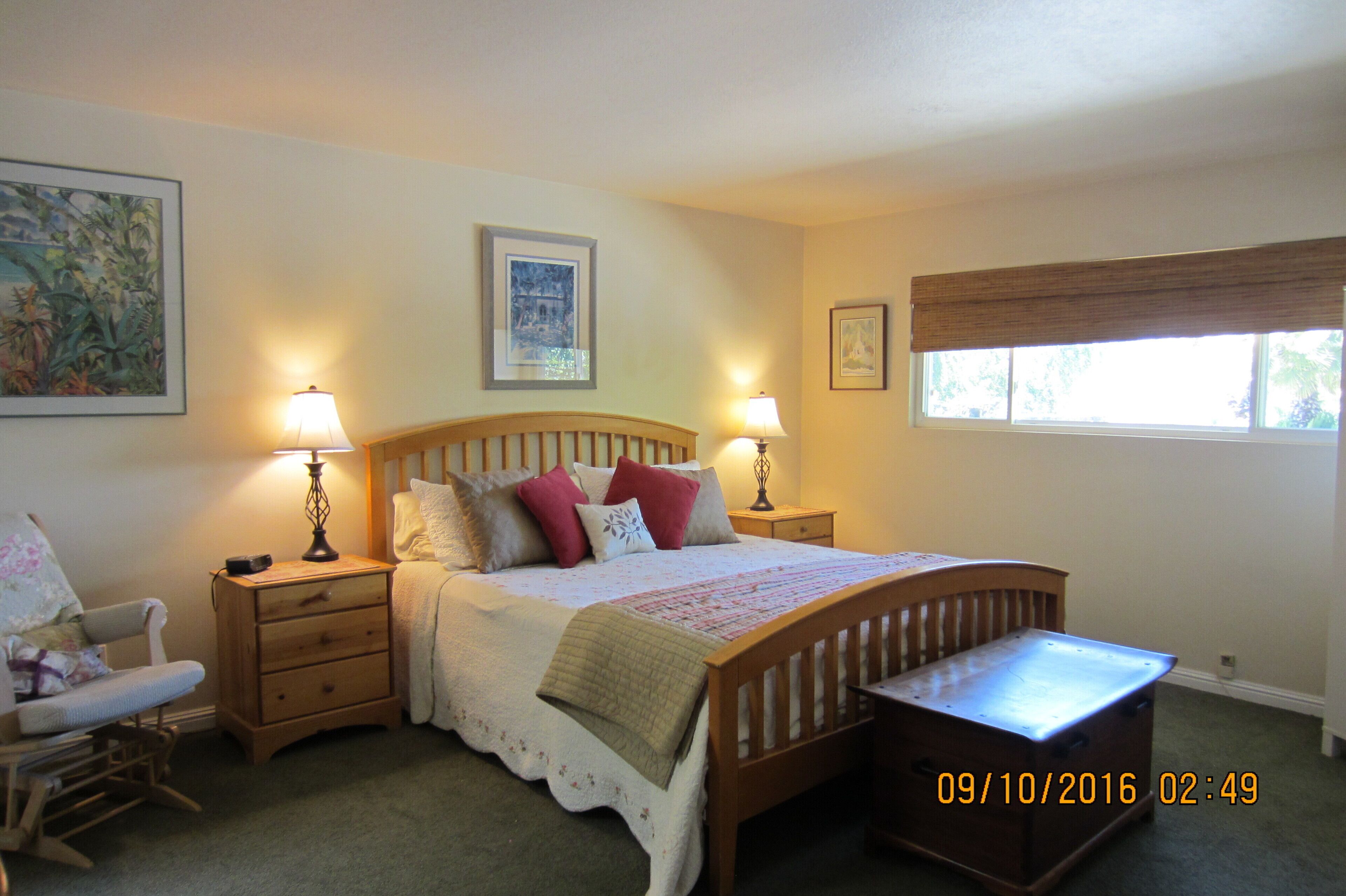 Spacious Wine Country Retreat