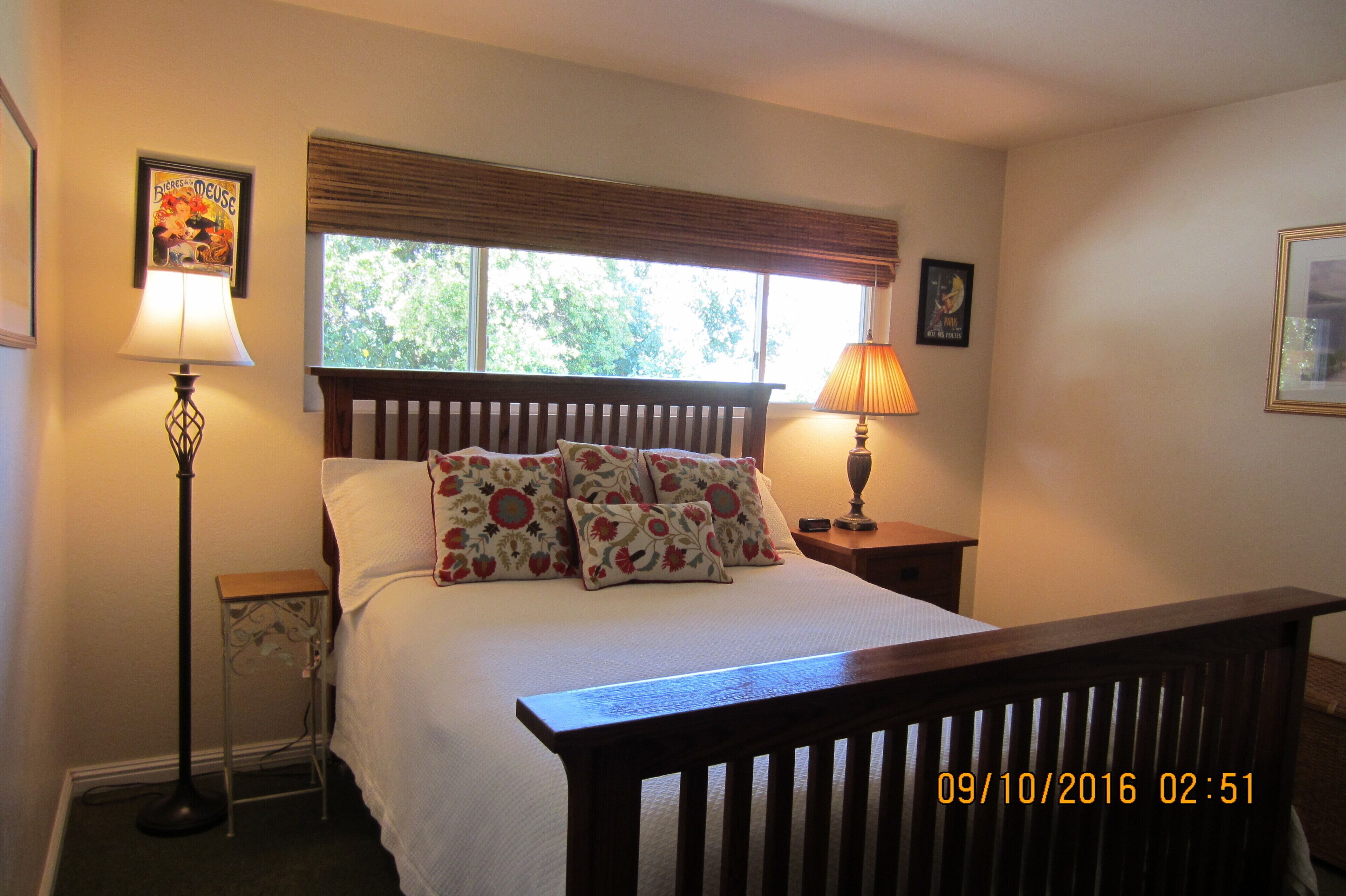 Spacious Wine Country Retreat