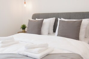 2 camere, ferro/asse da stiro, culla da viaggio, Wi-Fi gratuito