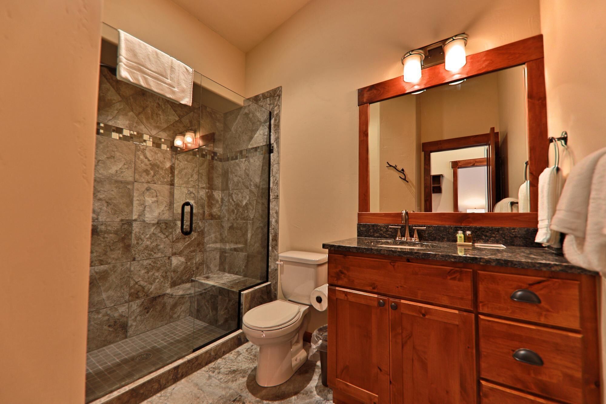 Cozens Pointe 2 Bedroom Condo by RedAwning