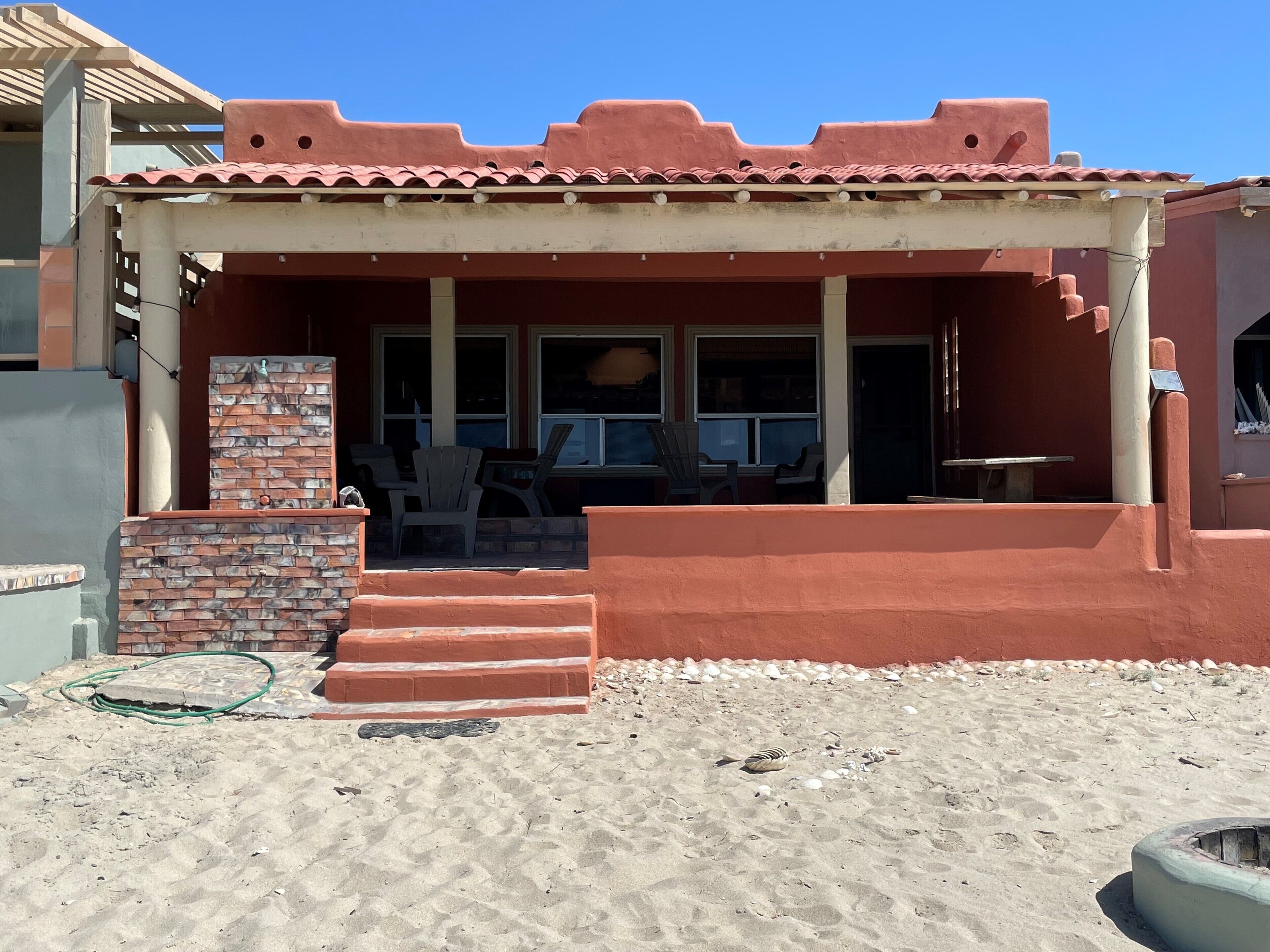 Casita Calypsito, Playa Dorada / *Beachfront Beauty!*