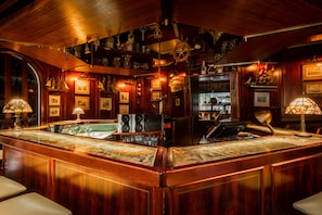 Sports bar