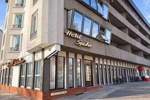 Front of property - Hotel Spahr (Stuttgart)
