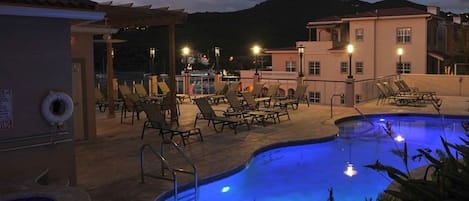 Piscina externa, piscina aquecida
