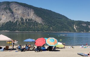 Sun loungers, beach towels