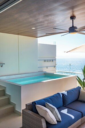 AuĂenpool, beheizter Pool