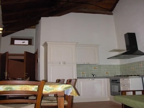 Apartment, 1 Bedroom (2 adults) | Private kitchenette - Agriturismo Il Montale (Mulazzo)