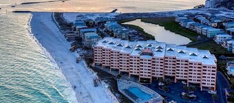 Renoverad 1 Bedrm Suite i Beachfront Complex med gratis Beach Chair Service