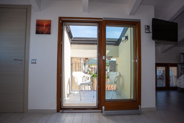 Family Apartment, Private Bathroom, Sea View (leucosia) | Balcony view - Odissea Residence e Rooms (Castellabate)