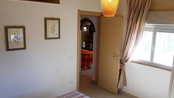 House, 2 Bedrooms | Pemandangan dari bilik