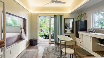 1 camera, una cassaforte in camera, Wi-Fi gratuito, lenzuola