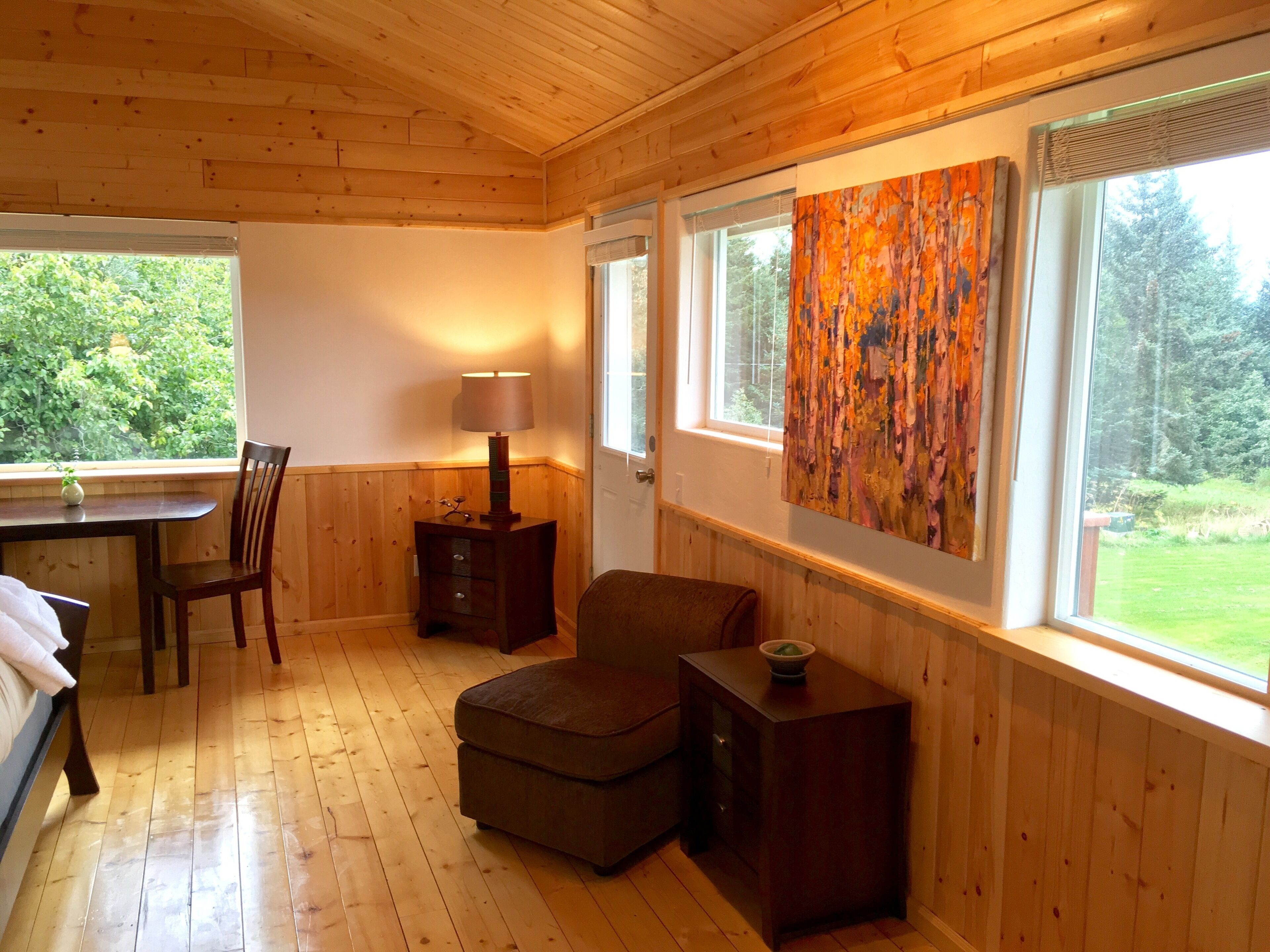 Custom Townhome In Downtown Homer, 4 Minute Walk To Museum And Restaurants