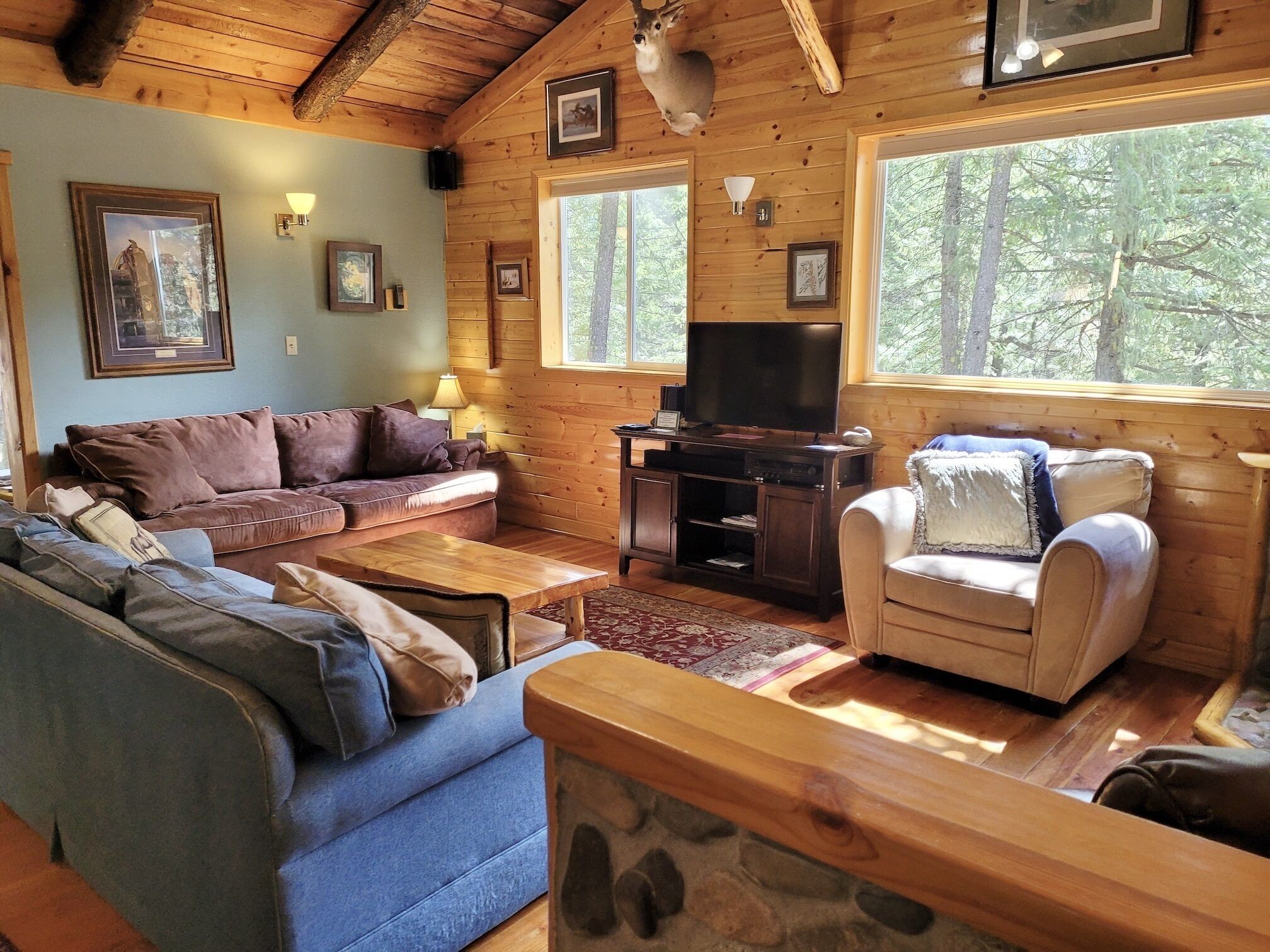 Fawn Creek Hideaway-Dog Friendly, Close to Mazama!