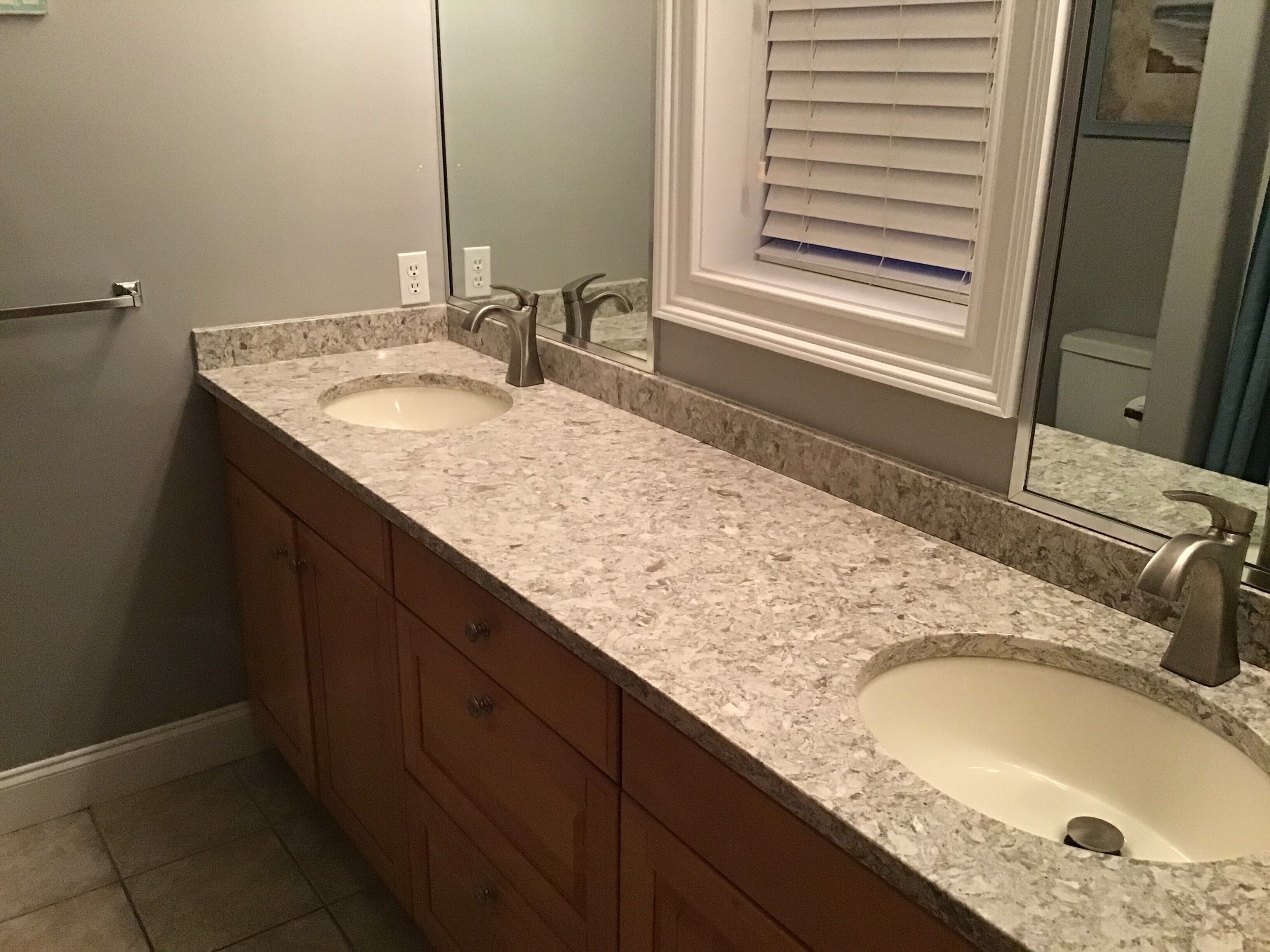 Cancellation 6/17 Available, Tbird Luxury, Beach Block, Pool, Hot Tub, Sleeps 10