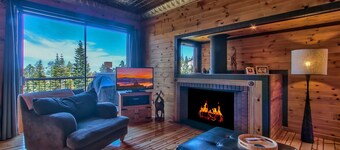 DIE WAHL DER SKIFAHRER! SCHRITTE ZUM SESSELLIFT! PRIVATE HOT TUB, WIFI, ANSICHTEN, SCHLAFEN 6