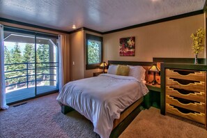 3 室のベッドルーム、アイロン / アイロン台、WiFi (無料)、ベッドシーツ