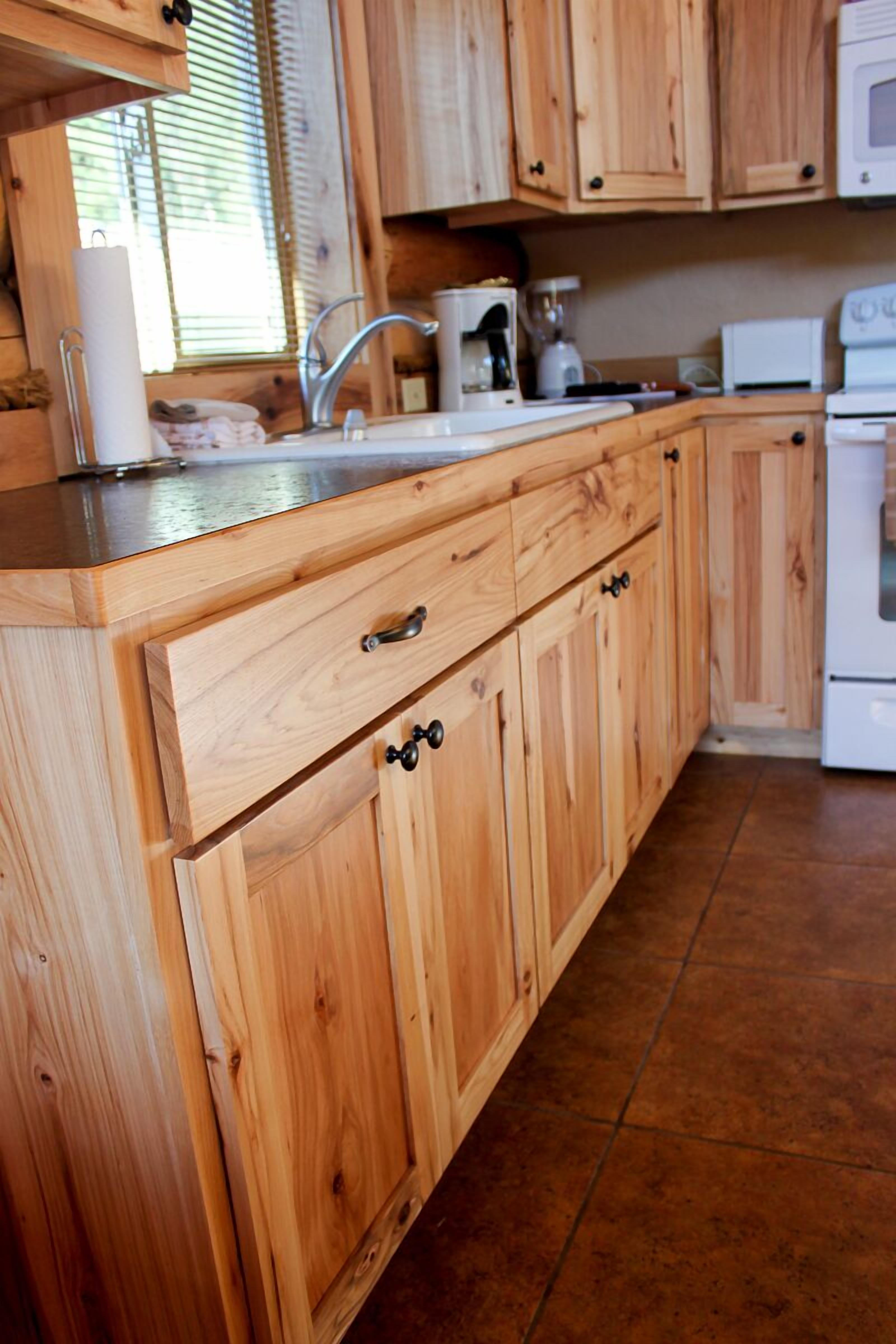 Idaho Sportsman Lodge - Great Fishing And Hunting Motel In Stites, Idaho!