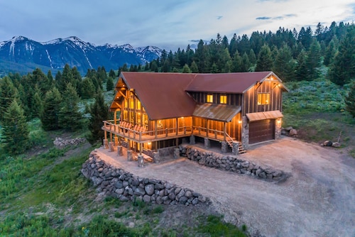 * Neubau * Soaring Eagle Lodge ist geräumig mit herrlichem Blick 