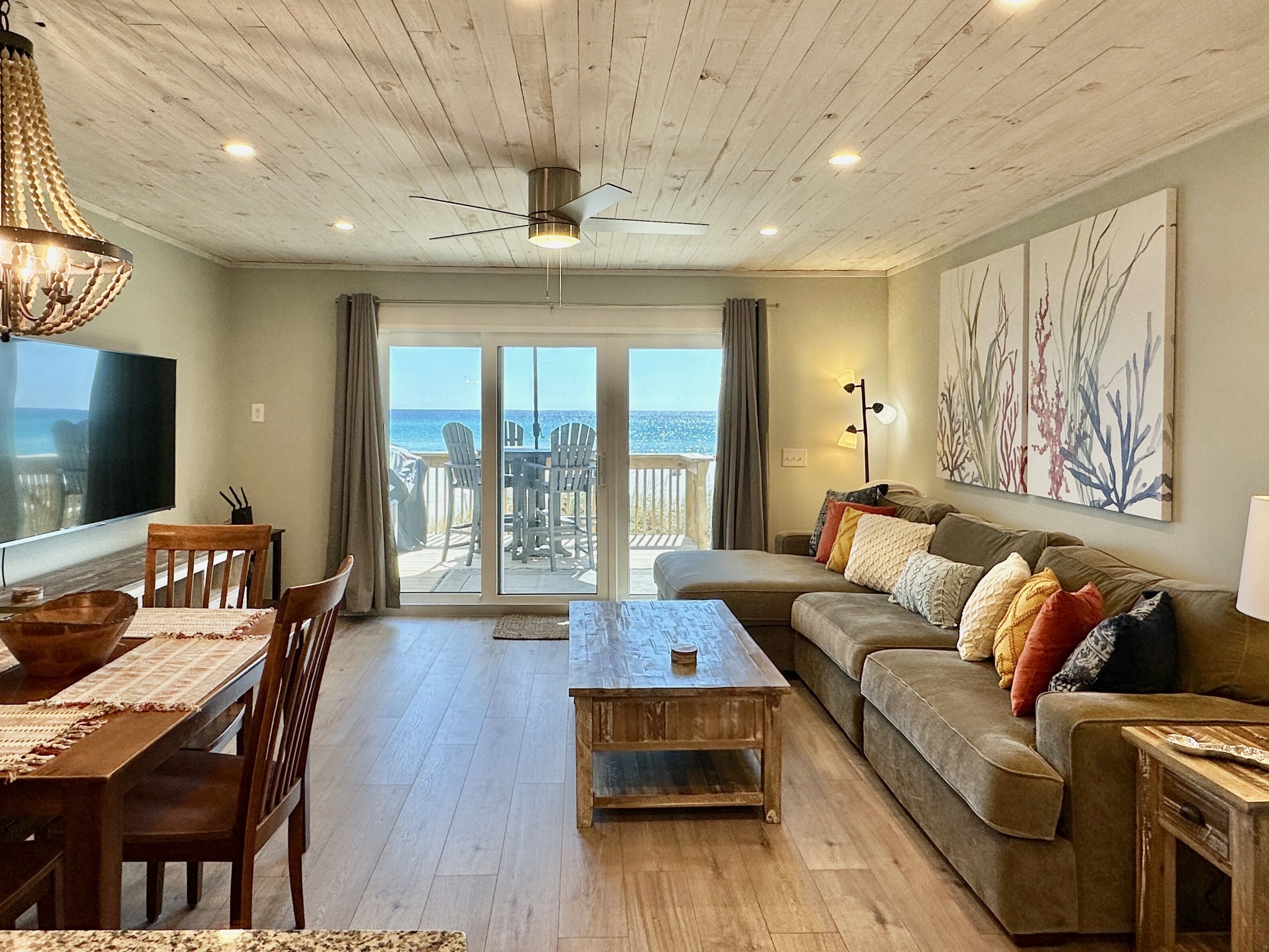 Gulf Front Townhouse 2BR/BA, Pet Friendly-Small Dog, WiFi, 4 Units Available.