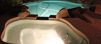 Cozy Private Country Club Oasis avec piscine!