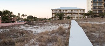 Unité de rez-de-chaussée pratique, fabuleuses mises à jour ajoutées chaque année!