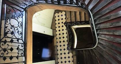 Studio in Paris, Le Marais