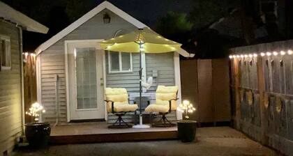 Quaint Studio Cottage Within Walking Distance to Historic Downtown McMinnville