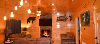 Luxury spaziosa casa di tronchi comoda per il centro, senza costi nascosti