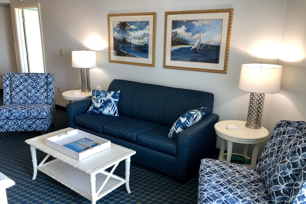 Luxury Upgrades! Oceanfront Caribbean Resort, 3BR/3BA, Spacious, Awesome Views!