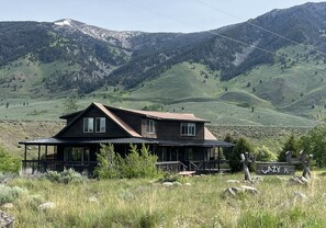 Exterior - Lazy K on the Madison River (Cameron)