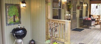 A Hiker's Paradise - Secluded Cabin on Small, Rushing Stream Near A/T Access