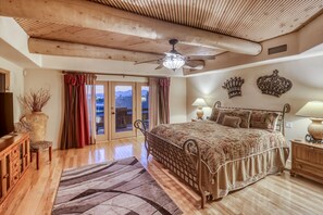 6 chambres, coffres-forts dans les chambres, fer et planche à repasser