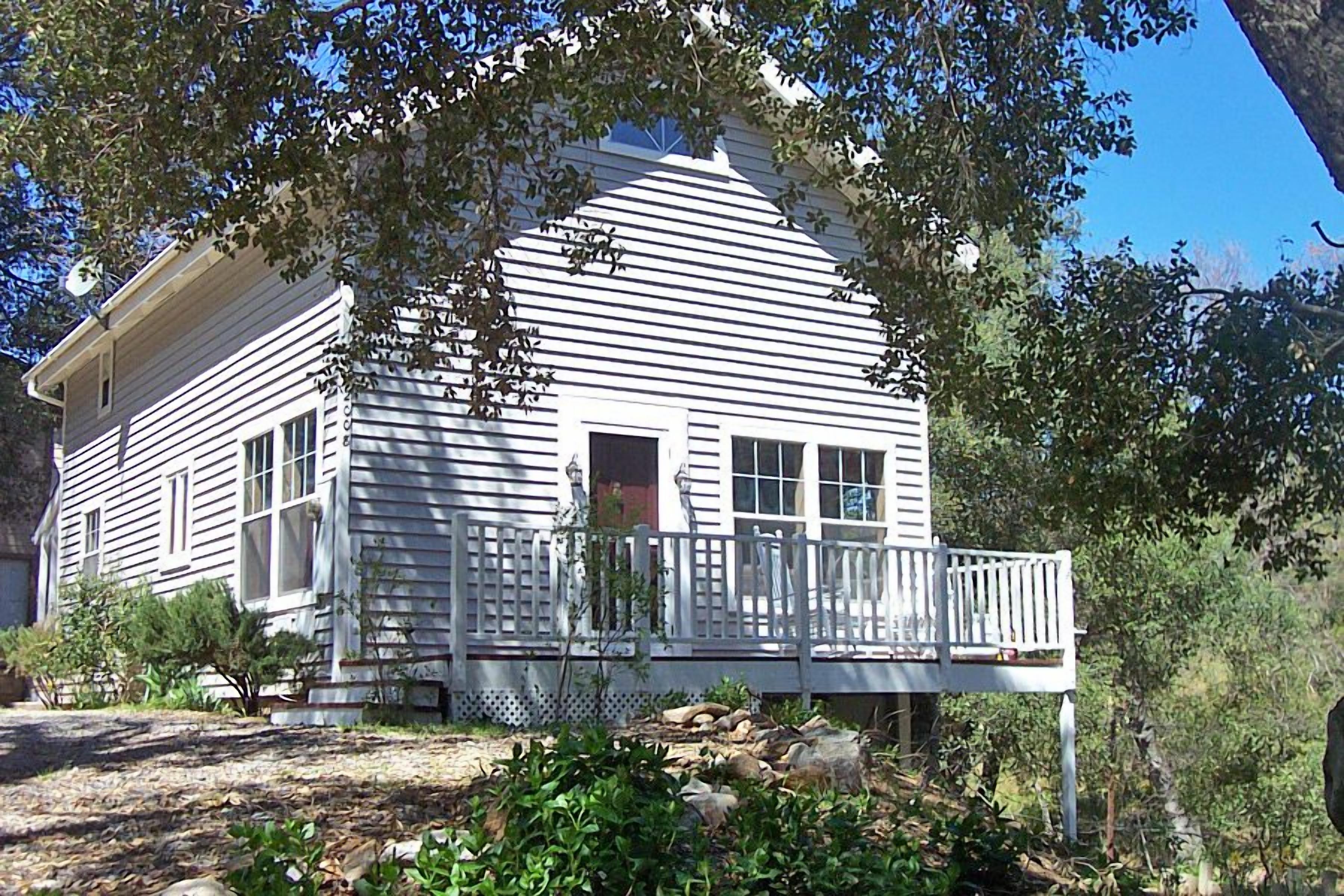 Fantastic and Private, Close to Downtown Julian! Couples, Families, Pets Welcome