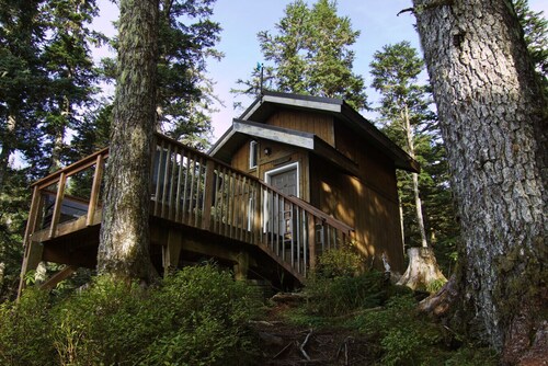 Wolf Ridge Cabin at Granite Point