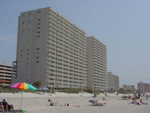 Beautiful Oceanfront  Condo- Crescent Shores - Privately Owned and Maintained