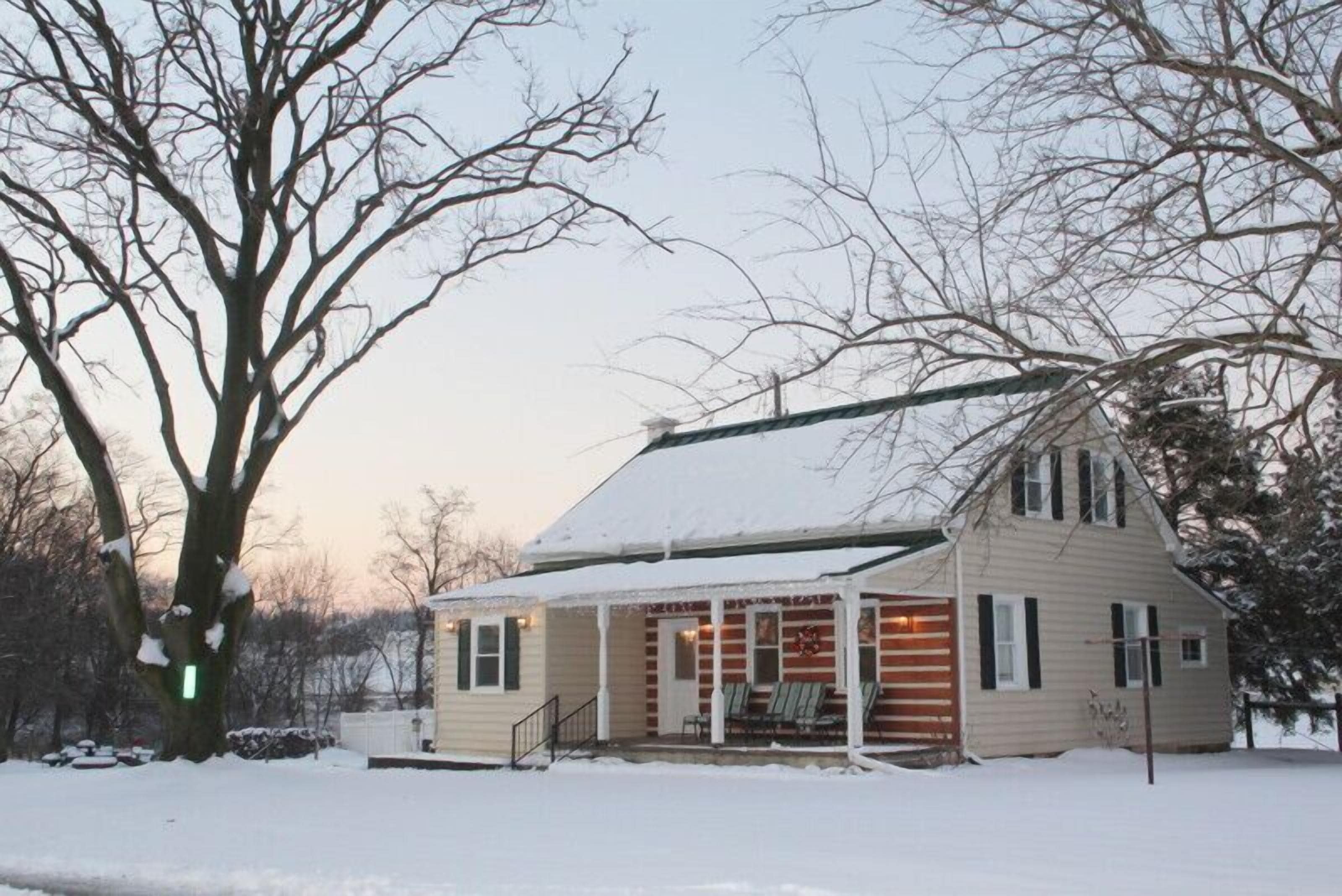 December 2013, a few inches of fresh fallen snow